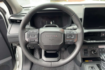 TOYOTA HILUX NEW 2.8 204 BVA CONFORT 4PL
