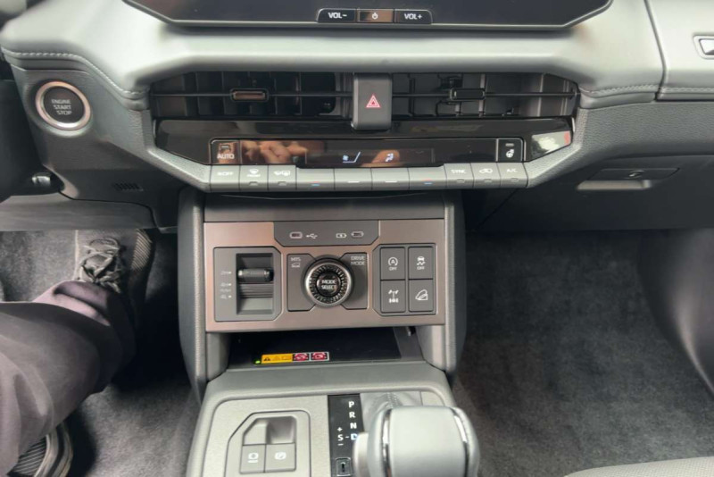 TOYOTA HILUX NEW 2.8 204 BVA CONFORT 4PL