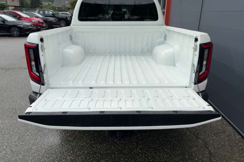 TOYOTA HILUX NEW 2.8 204 BVA CONFORT 4PL