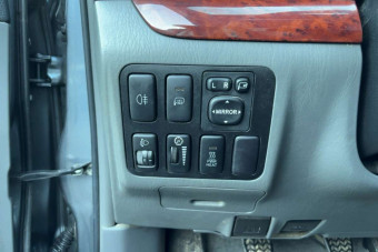 TOYOTA LAND CRUISER KDJ 120 3.0 D-4D VX 166 BVM6