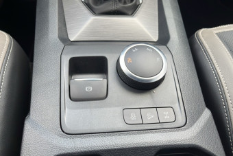 VOLKSWAGEN AMAROK V6 240 BVA10 AVENTURA 4PL