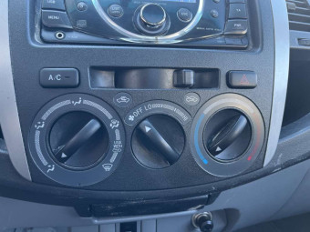 TOYOTA HILUX 2.5 144 LEGENDE XTRA
