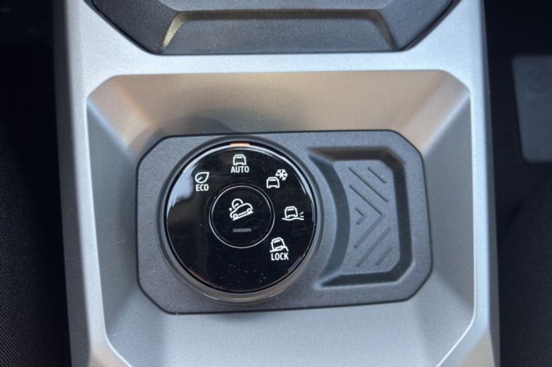 DACIA BIGSTER HYBRID-G 150 4X4 EXPRESSION +