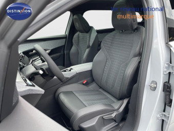 PEUGEOT 5008 1.2 HYBRID 145CH E-DCS6 GT