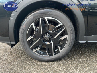 PEUGEOT 5008 1.2 HYBRID 145CH E-DCS6 GT