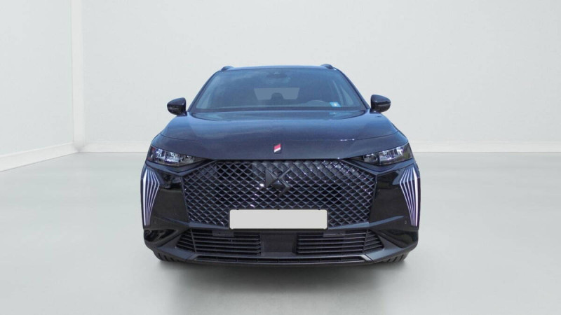 DS DS 7 BLUEHDI 130 EAT8 PERFORMANCE LINE