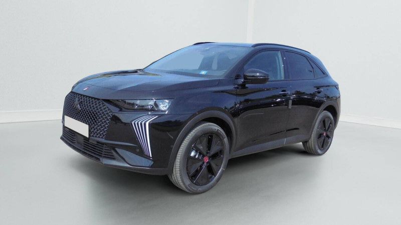 DS DS 7 BLUEHDI 130 EAT8 PERFORMANCE LINE