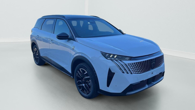 PEUGEOT 5008 HYBRID 145 E-DCS6 GT