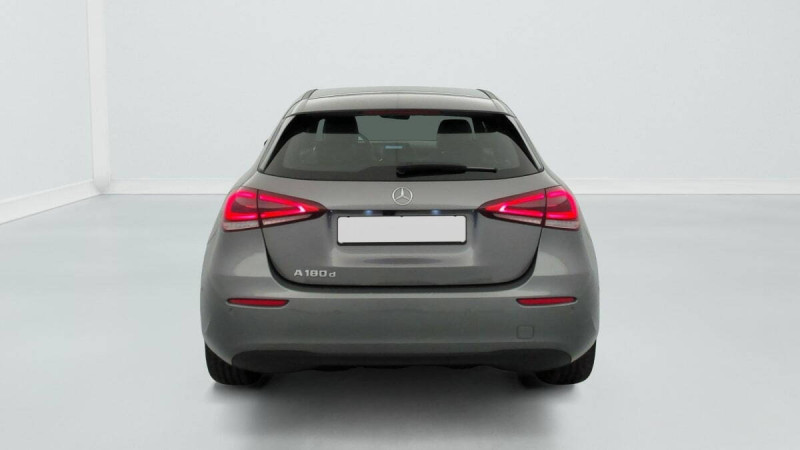 MERCEDES-BENZ CLASSE A 180 D BM6 BUSINESS LINE