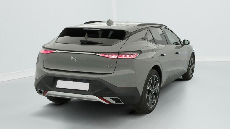 DS DS4 PURETECH 130 EAT8 CROSS RIVOLI