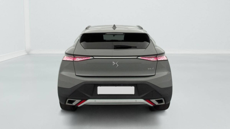 DS DS4 PURETECH 130 EAT8 CROSS RIVOLI