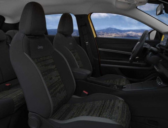 JEEP AVENGER MHEV 100 LONGITUDE