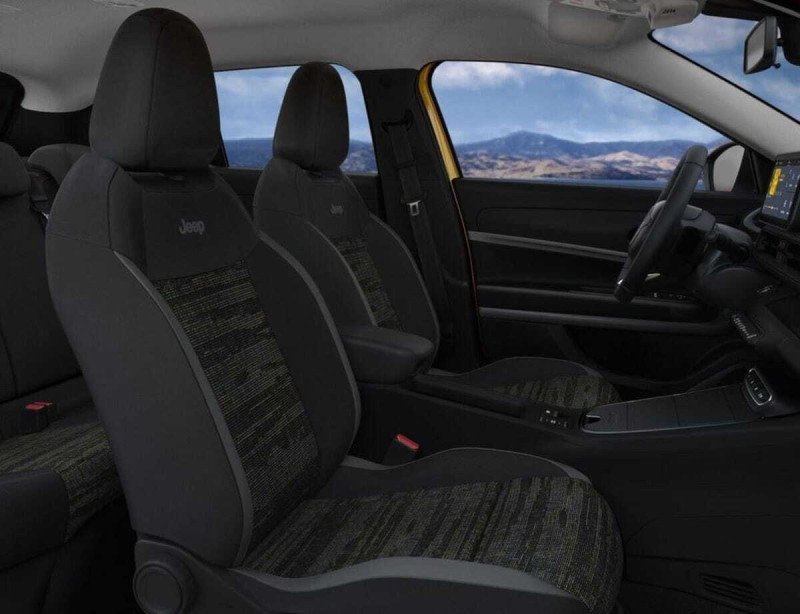 JEEP AVENGER MHEV 100 LONGITUDE