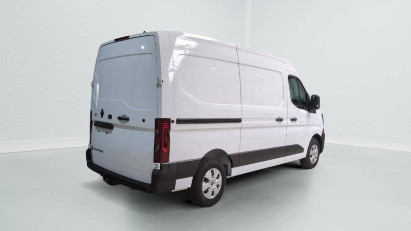 RENAULT MASTER FOURGON MASTER FG BLUE DCI 130 L2H2 3T5 TR EXTRA