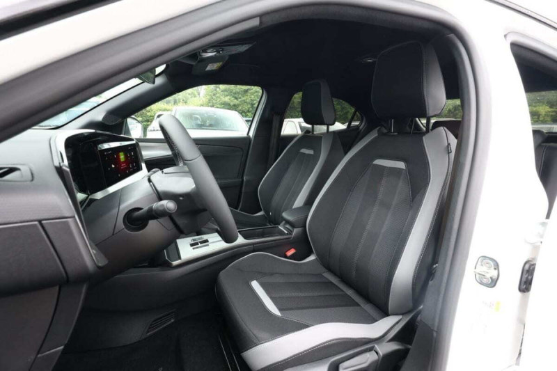 OPEL MOKKA 145 HYBRID AT6