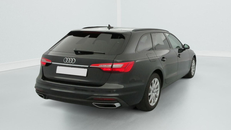 AUDI A4 AVANT 35 TFSI 150 S TRONIC 7 DESIGN