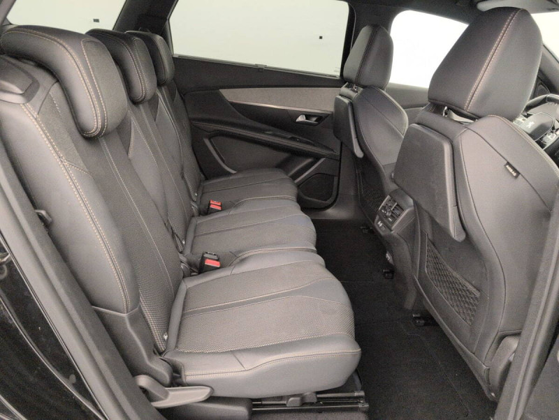 PEUGEOT 5008 PURETECH 130CH EAT8 GT