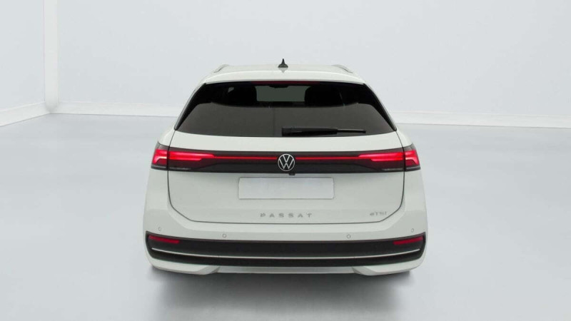 VOLKSWAGEN PASSAT 1.5 ETSI OPF 150 DSG7 LIFE PLUS