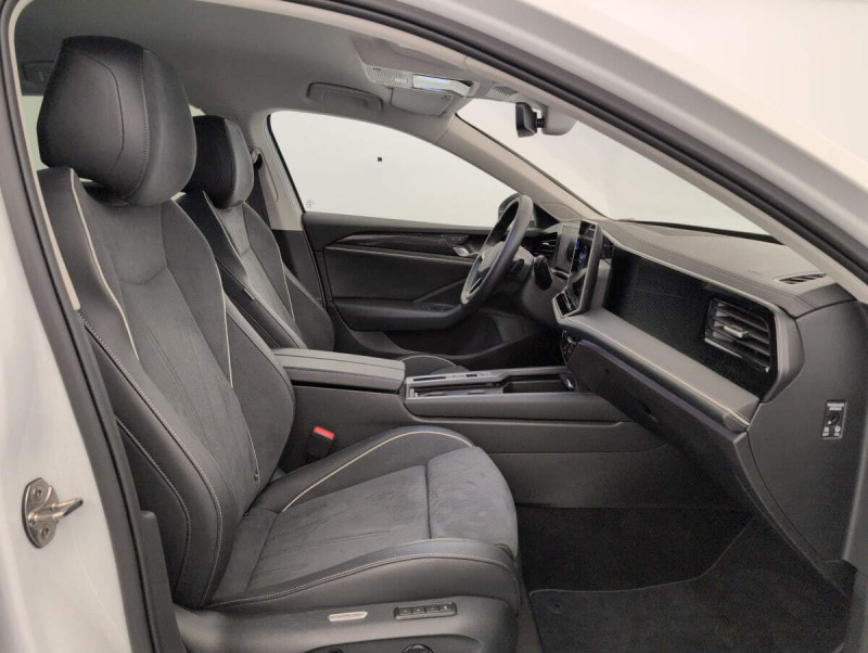 VOLKSWAGEN PASSAT 1.5 ETSI OPF 150 DSG7 LIFE PLUS