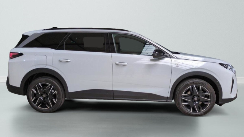 PEUGEOT 5008 HYBRID 145CH E-DCS6 GT