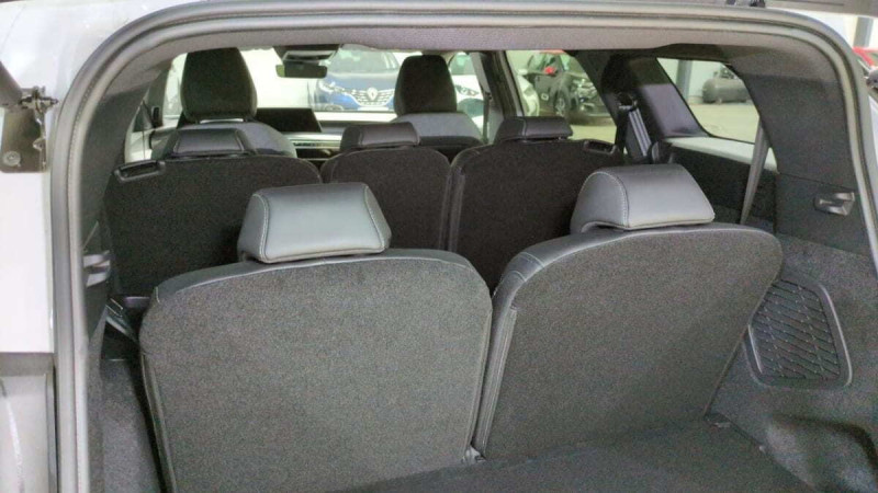 PEUGEOT 5008 HYBRID 145CH E-DCS6 GT