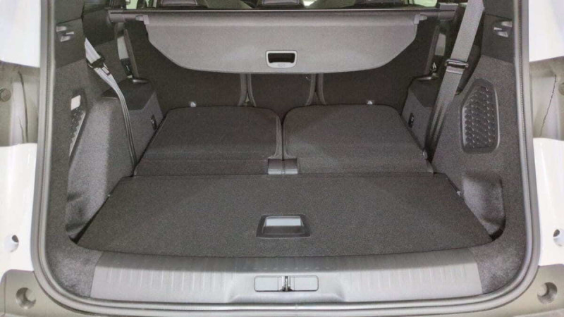 PEUGEOT 5008 HYBRID 145CH E-DCS6 GT