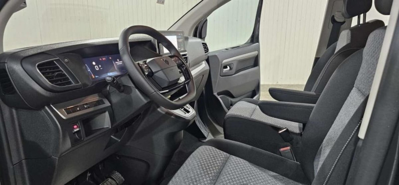 PEUGEOT TRAVELLER TRAVELLER M DIESEL 180 CH AUTOMATIQUE BUSINESS