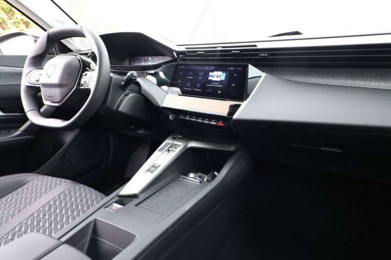 PEUGEOT 408 HYBRID 145 E-DCS6 ALLURE