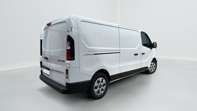 RENAULT TRAFIC FOURGON TRAFIC FG DCI 170 L2H1 3T AUTO EXTRA