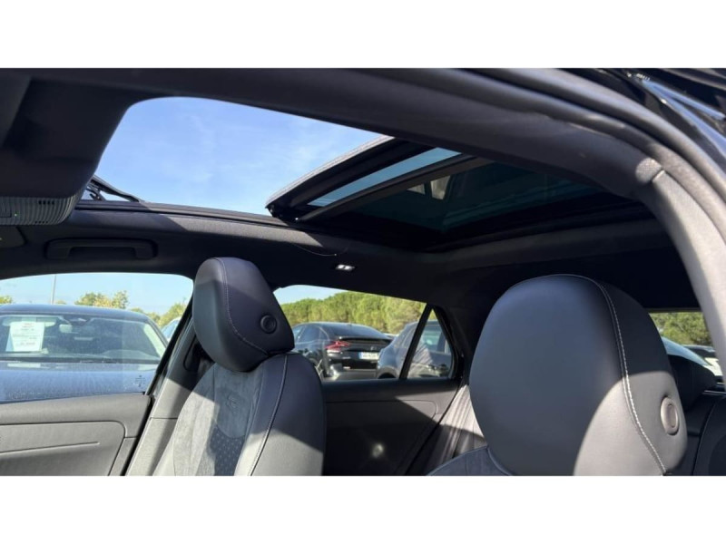 VOLKSWAGEN T-ROC 1.5 ETSI 150 DSG R-LINE