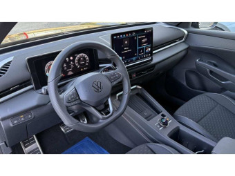 VOLKSWAGEN T-ROC 1.5 ETSI HYBRID 150 CH DSG7 R-LINE