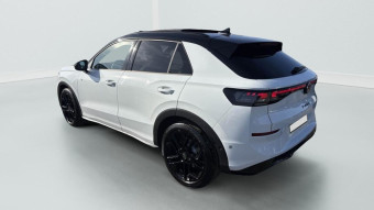 VOLKSWAGEN T-ROC 1.5 ETSI 150 DSG R-LINE