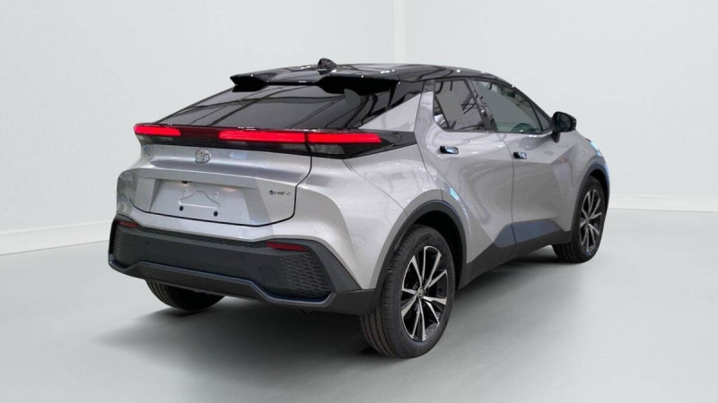 TOYOTA C-HR HYBRIDE 140 GRAPHIC