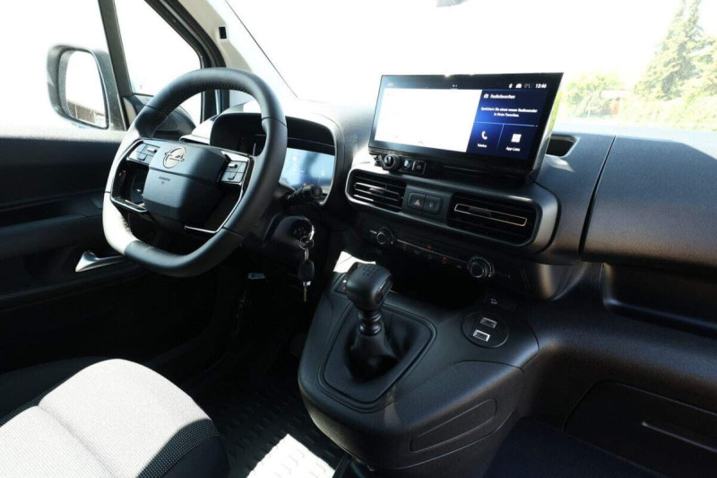 OPEL COMBO M DIESEL 100 CH MANUELLE