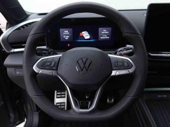 VOLKSWAGEN T-ROC 1.5 ETSI 150 DSG R-LINE