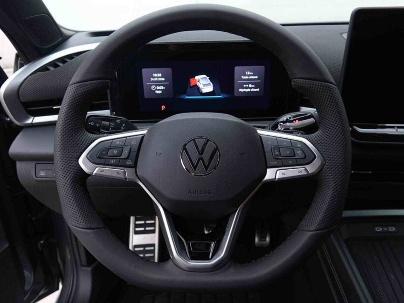 VOLKSWAGEN T-ROC 1.5 ETSI 150 DSG R-LINE