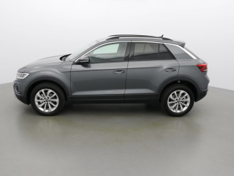 VOLKSWAGEN T-ROC LIFE 150 TSI
