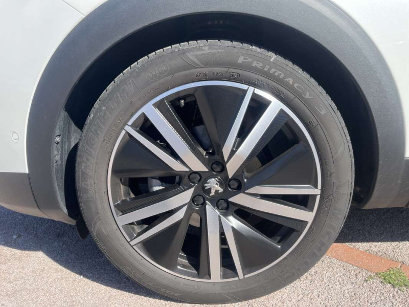 PEUGEOT 3008 1.6 180 EAT8 EAT8 GT PACK