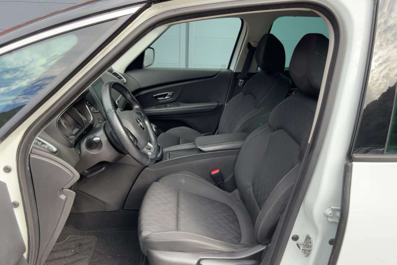 RENAULT SCENIC 1.6 DCI 130