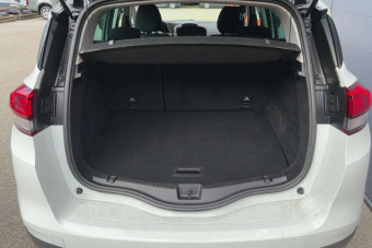 RENAULT SCENIC 1.6 DCI 130
