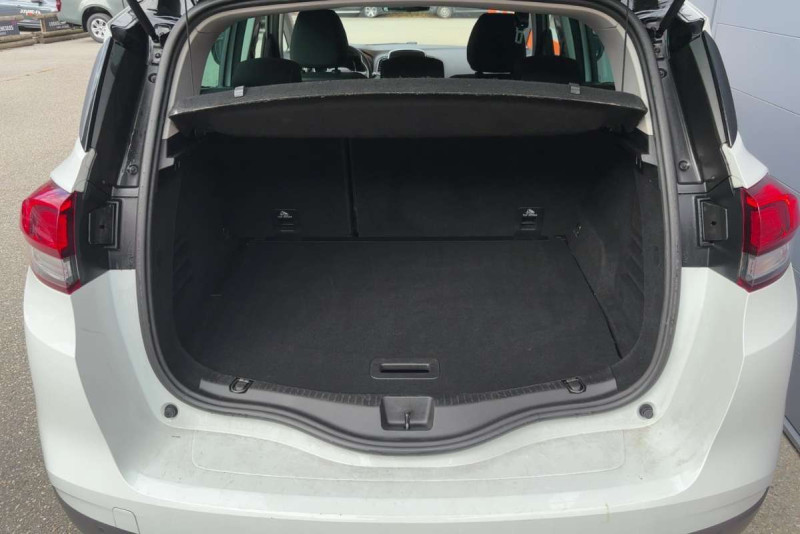 RENAULT SCENIC 1.6 DCI 130
