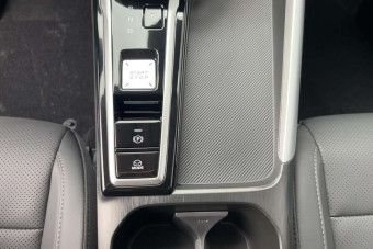MG ZS 1.5 L HYBRID+ 195 CH LUXURY T.O