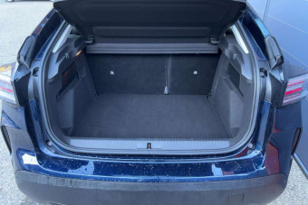 CITROEN C4 HYBRIDE 145 E-DSC6 PLUS