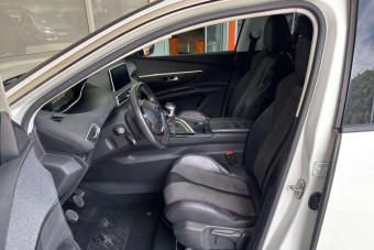 PEUGEOT 5008 1.6 HDI 120 ALLURE 7PL GRIP