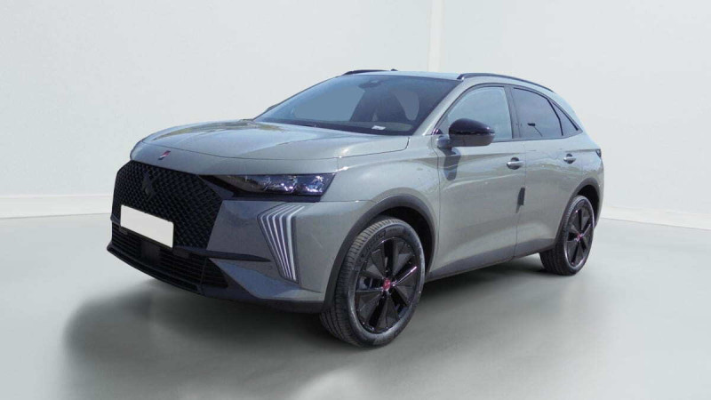 DS DS 7 BLUEHDI 130 EAT8 PERFORMANCE LINE