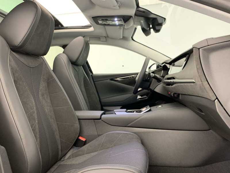 DS N 4 HYBRIDE 145 E-DCT6 ETOILE - ALCANTARA