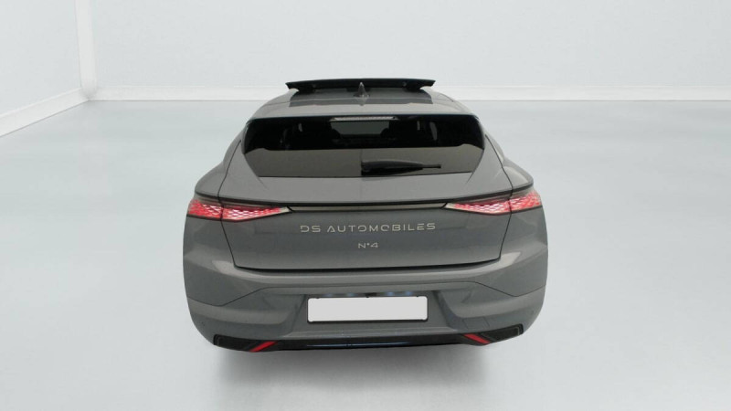 DS N 4 HYBRIDE 145 E-DCT6 ETOILE - ALCANTARA