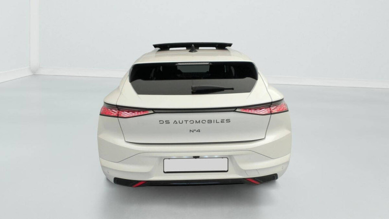 DS N 4 HYBRIDE 145 E-DCT6 ETOILE - ALCANTARA
