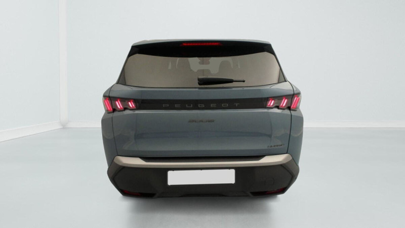 PEUGEOT 5008 HYBRID 145 CH E-DCS6 ALLURE