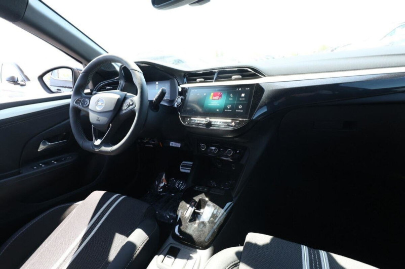 OPEL CORSA HYBRID 145 ULTIMATE